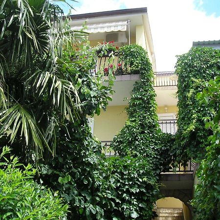Family Apartments Ankica ซริกเวนิซา ภายนอก รูปภาพ