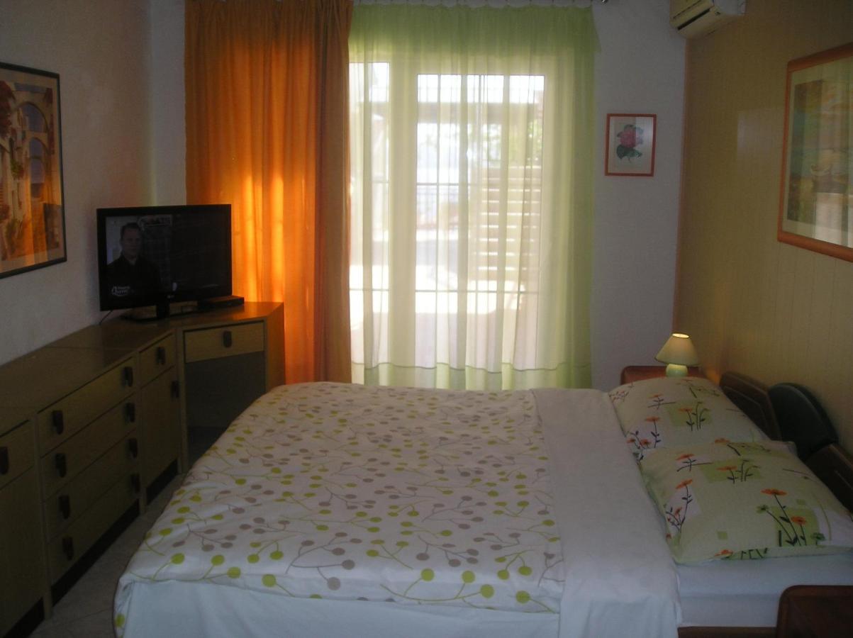 Family Apartments Ankica ซริกเวนิซา ภายนอก รูปภาพ